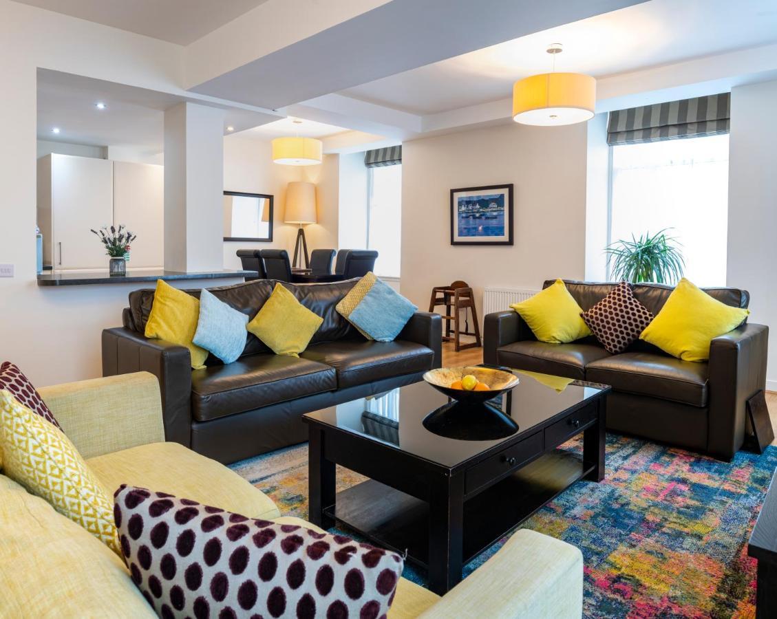 Inverness City Suites Ngoại thất bức ảnh