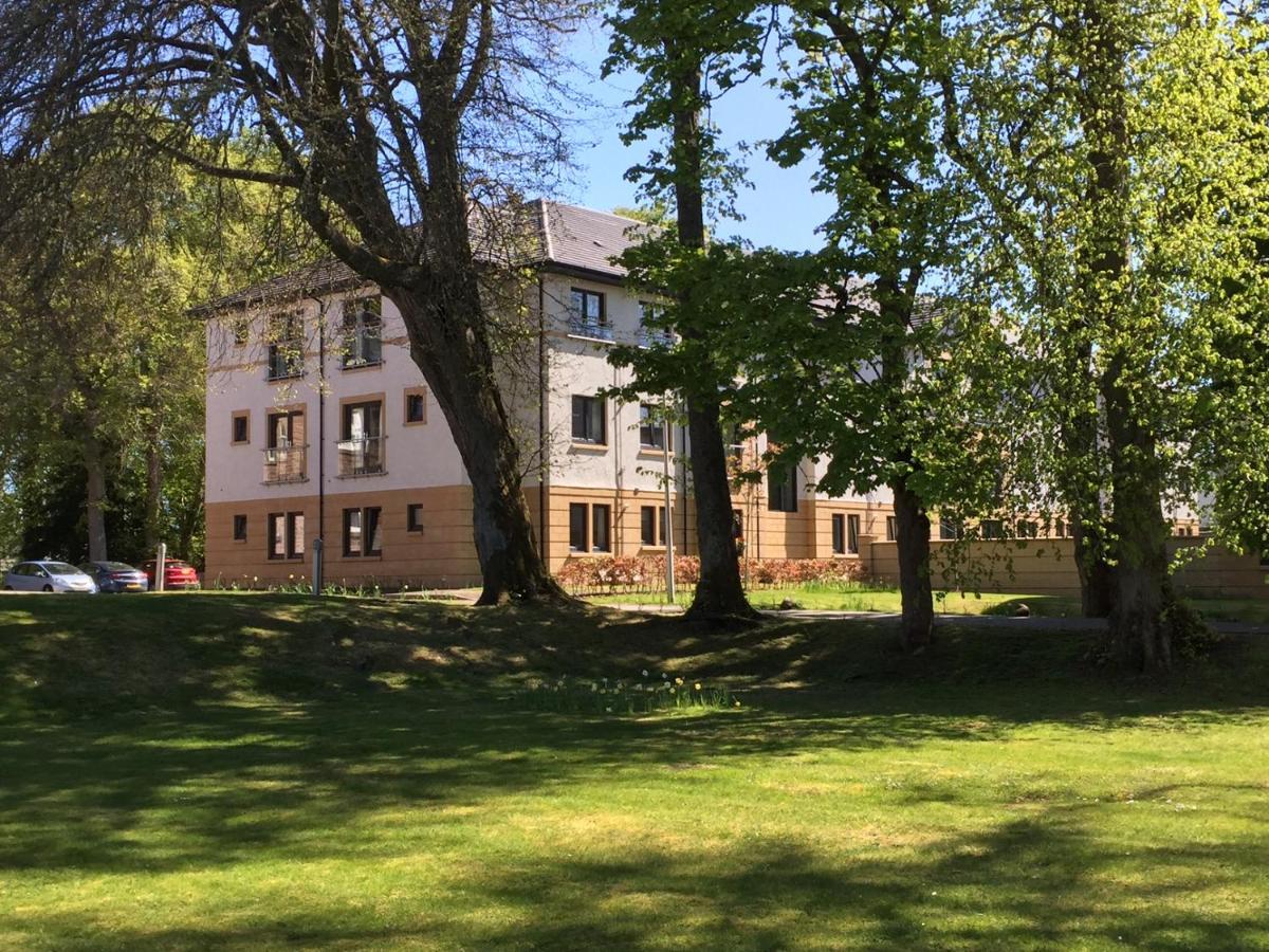 Inverness City Suites Ngoại thất bức ảnh